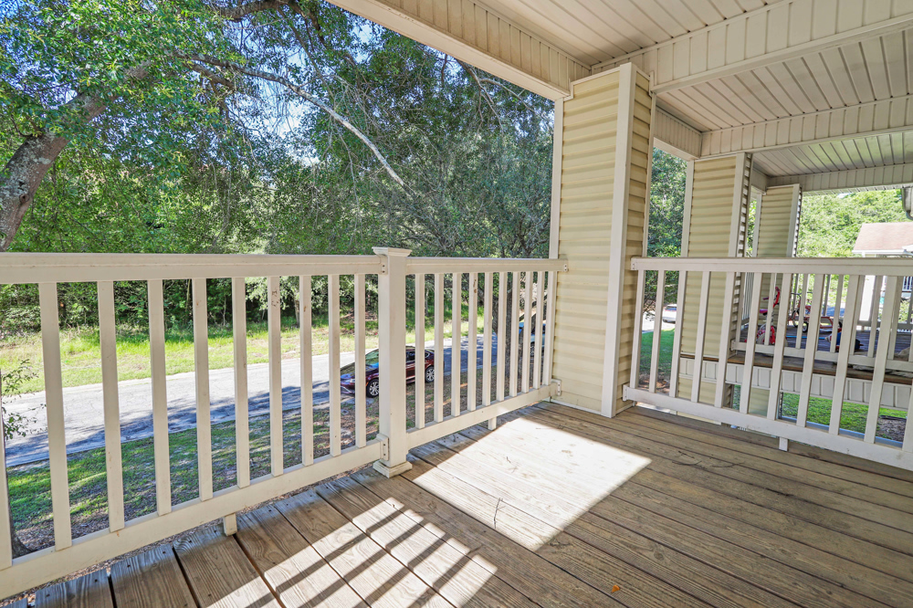 Private balcony at Forest Creek at Moultrie Manor